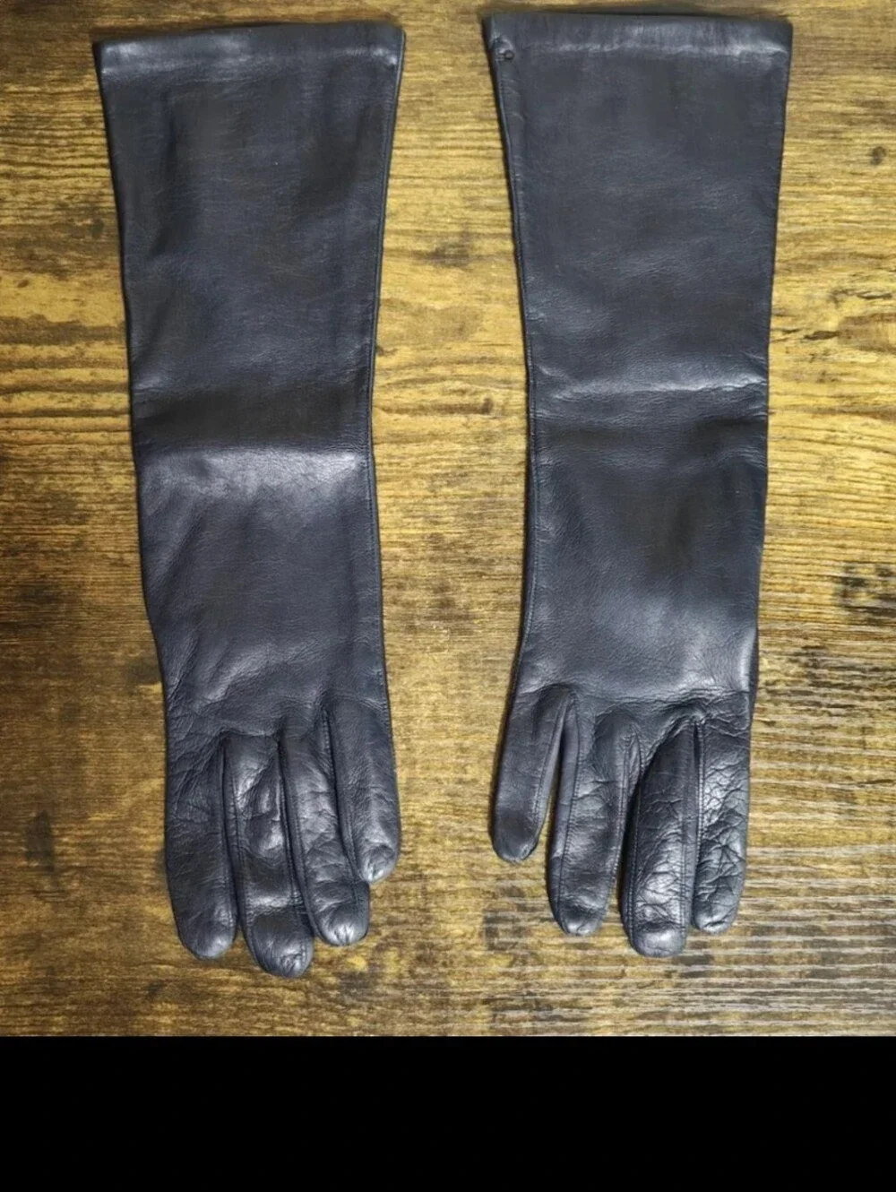 1950s/60’s Bamberger’s New Jersey Dark Navy Blue Long Leather Gloves.